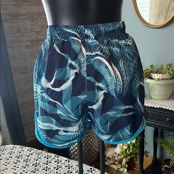 Nike Women's Teal and Black Athletic Shorts - Picture 4 of 6
